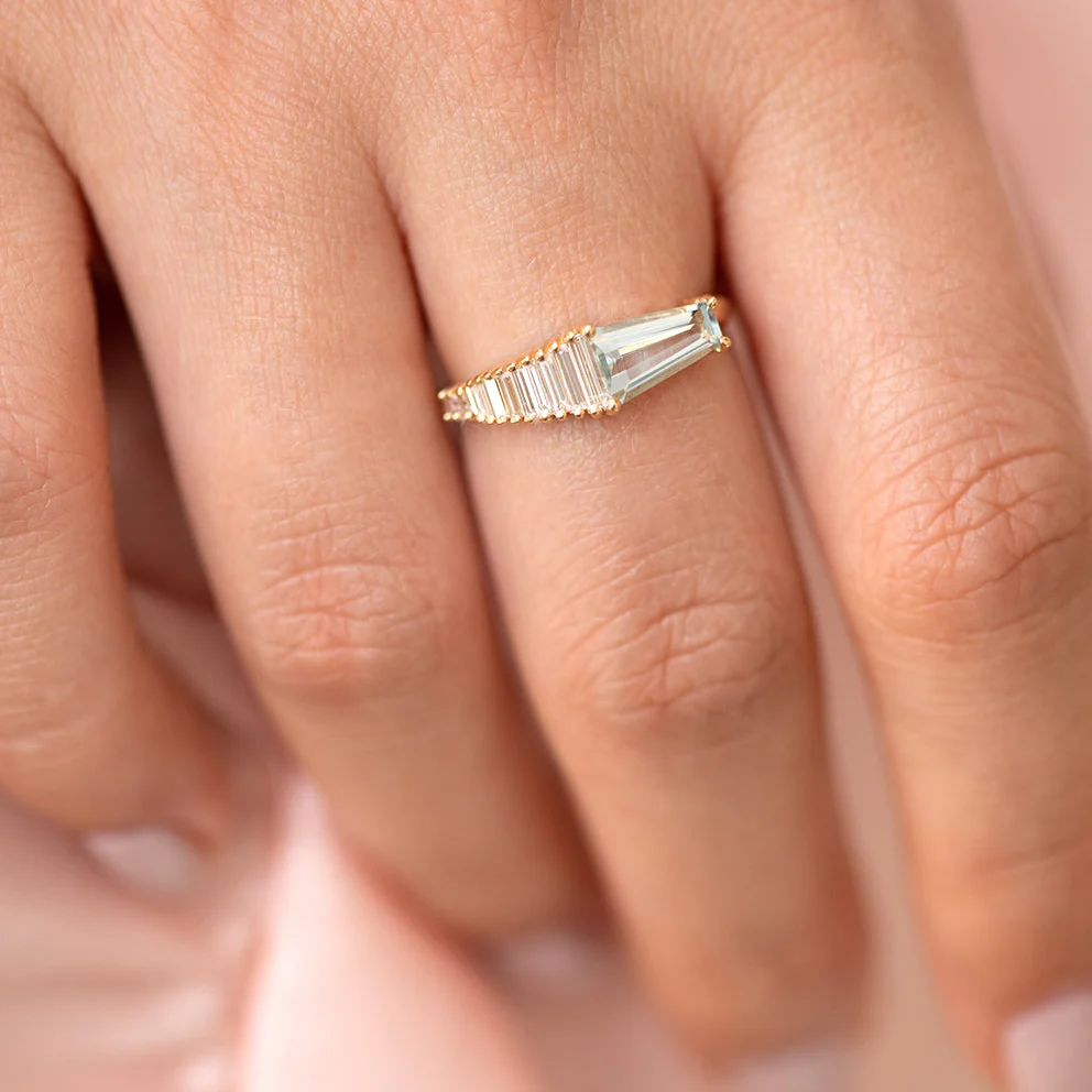 Aquamarine Engagement Ring with Gradient Diamonds - Image 8