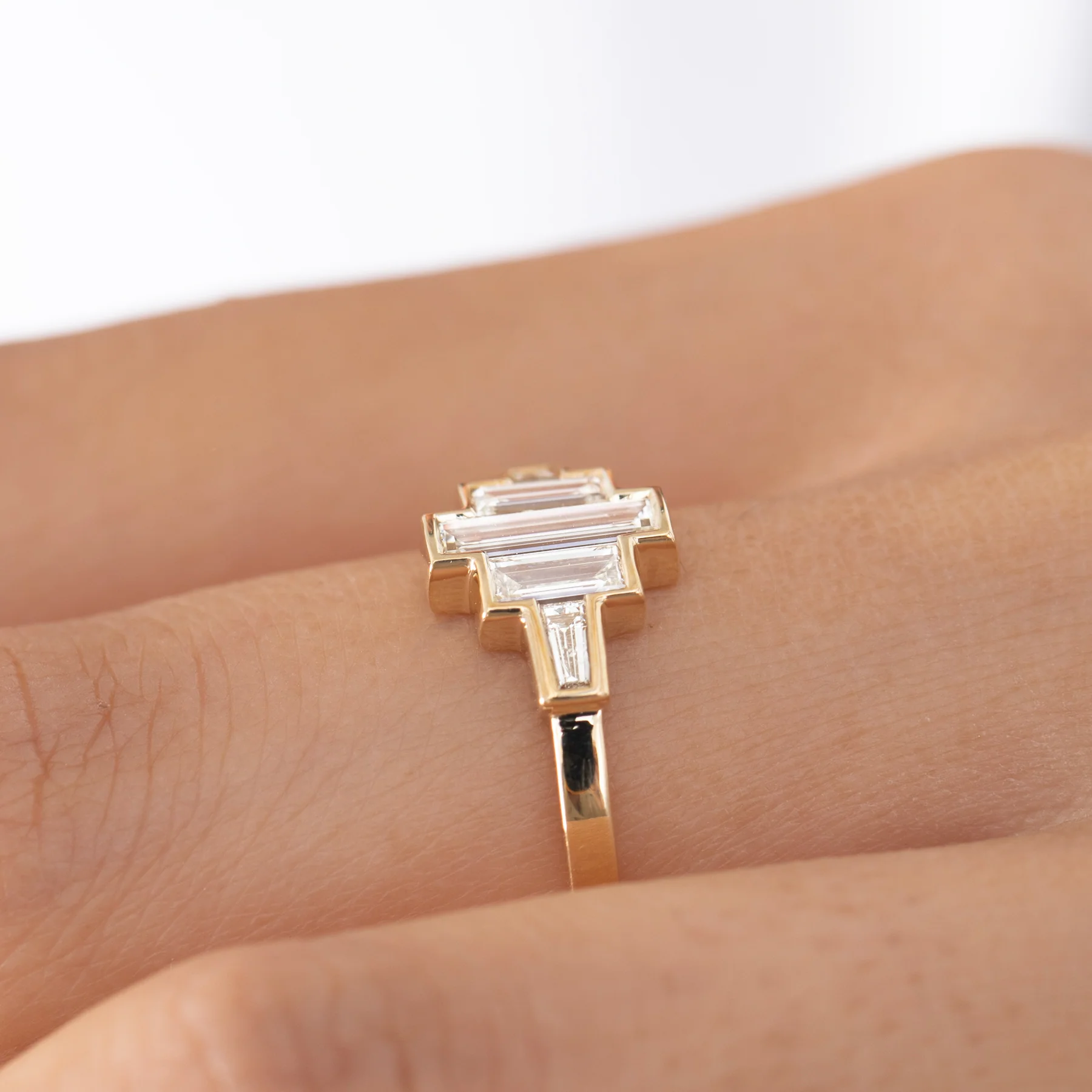 Art Deco Baguette Diamond Ring - Image 4