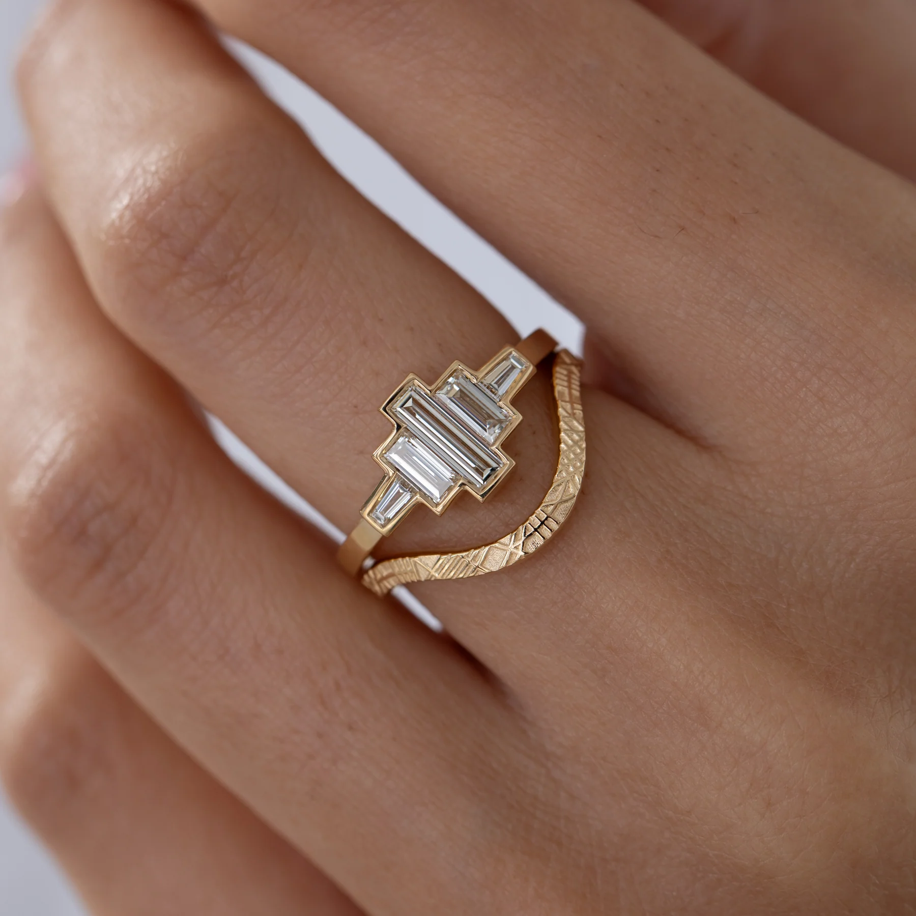 Art Deco Baguette Diamond Ring - Image 9