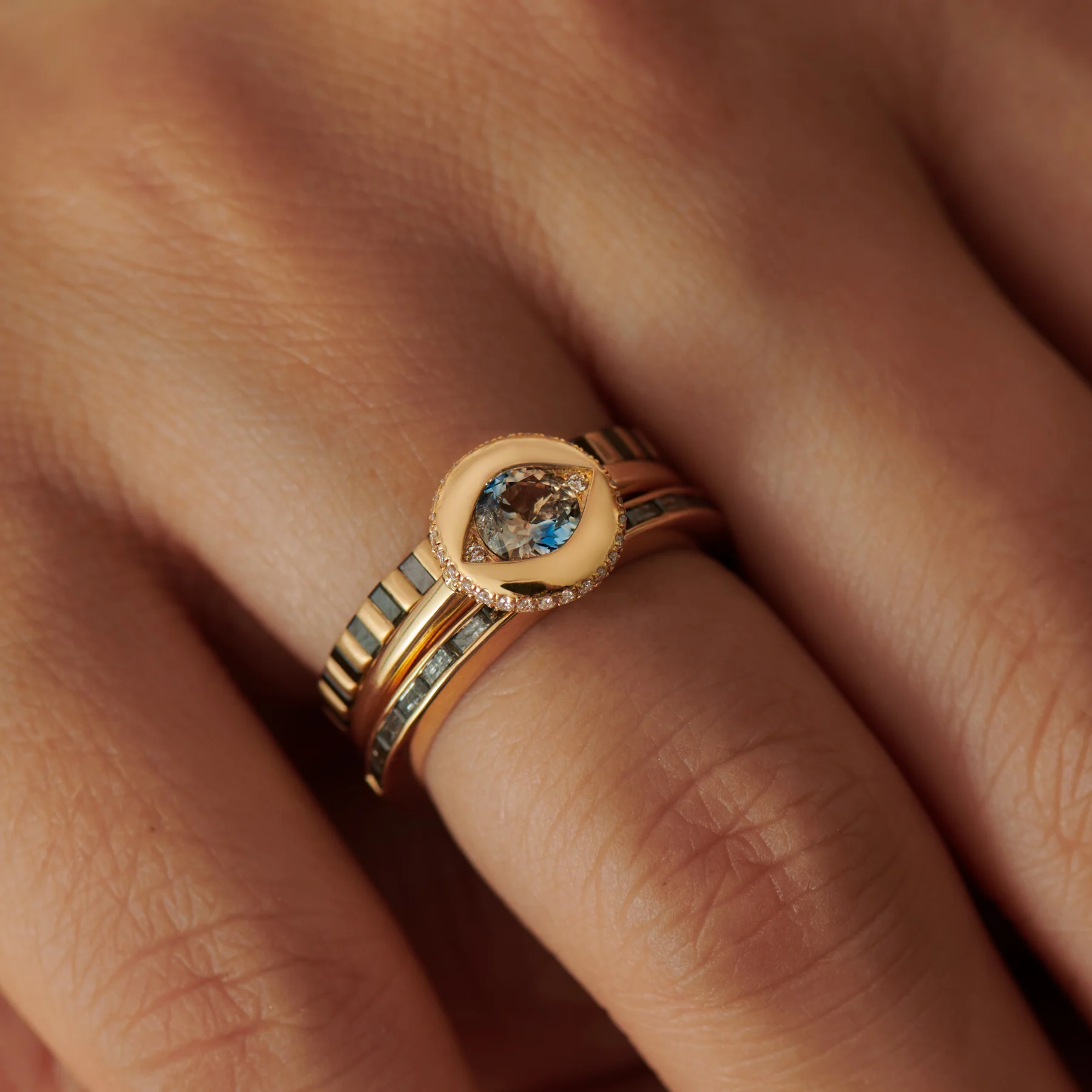 Ayin Parti Sapphire & Diamond Ring - Image 6
