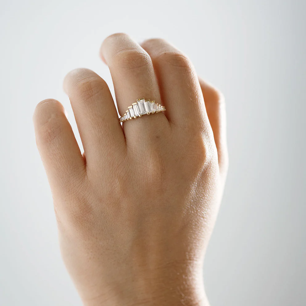 Baguette Cut Diamond Ring - 1.5 carat - Image 11