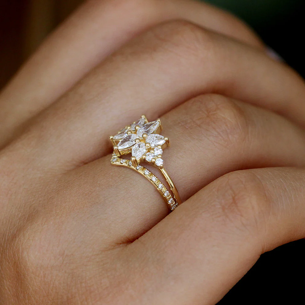 Cluster Ring Set With Diamonds - VS Diamond Ring - Flora - Image 6