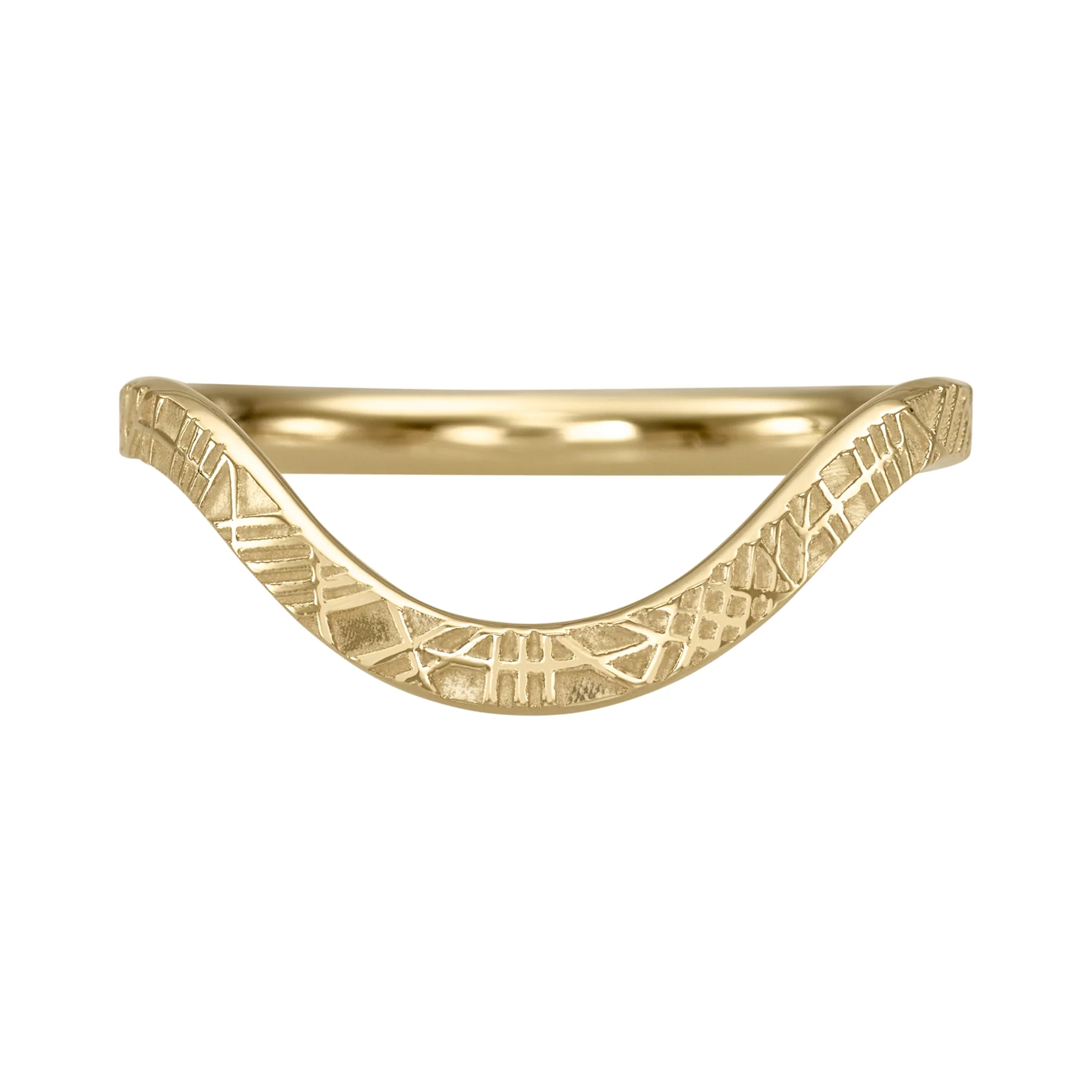 Curved Geometric Pattern Gold Wedding Band