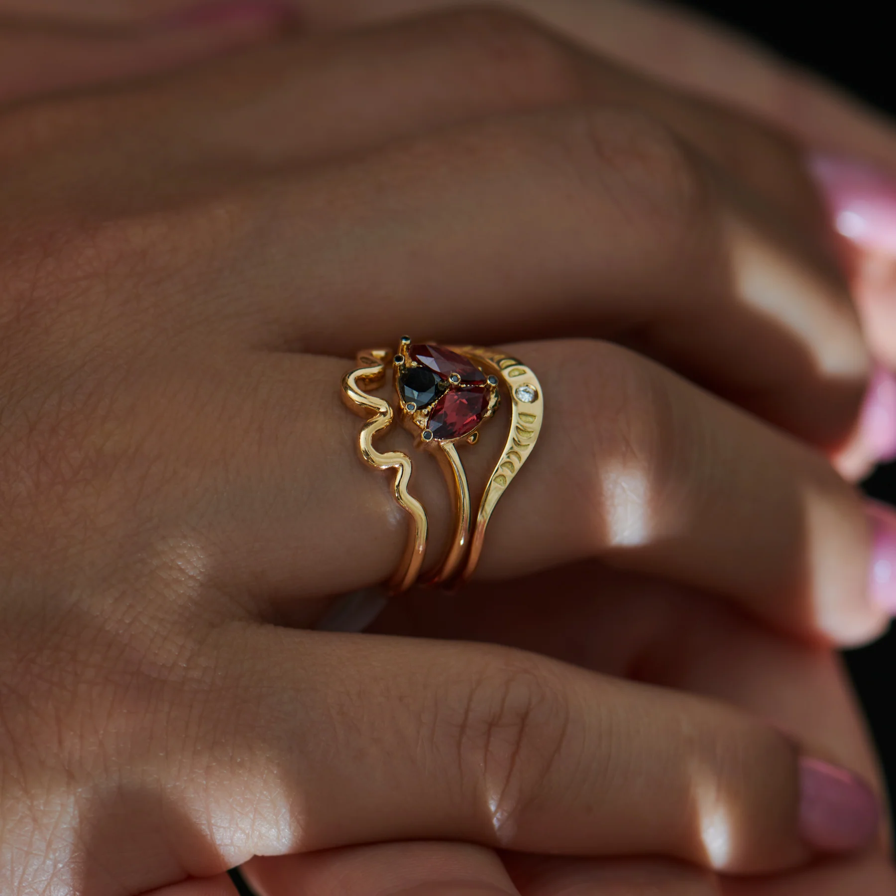 Curved Moon Phase Wedding Band - Image 9