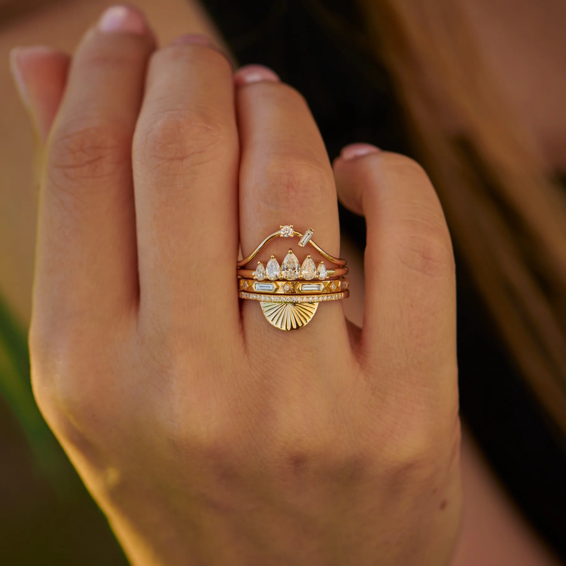 Curved Wedding Band Embellished with a Baguette and a Brilliant Diamond - Image 7