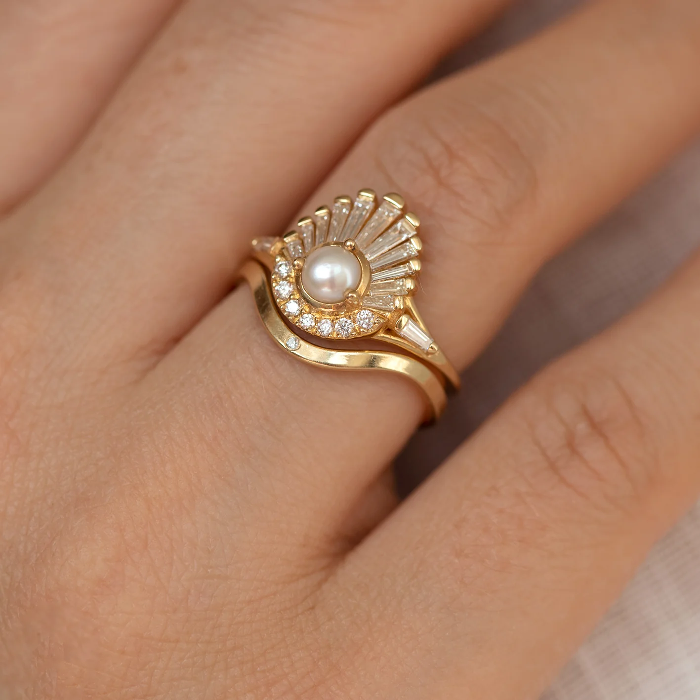 Diamond Seashell Ring Set with Freshwater Pearl - Image 3
