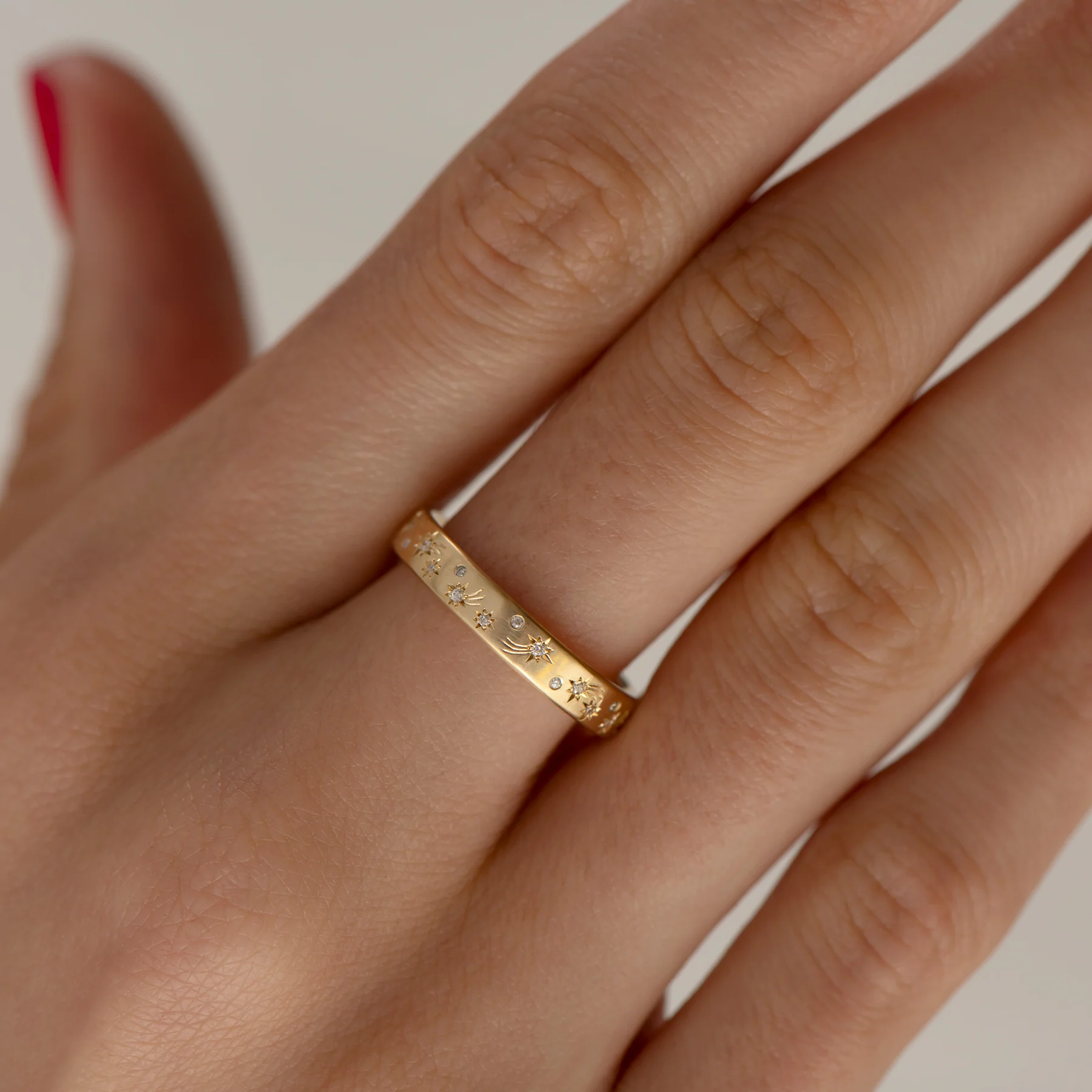 Diamond Shooting Star Engraved Eternity Band - Image 3