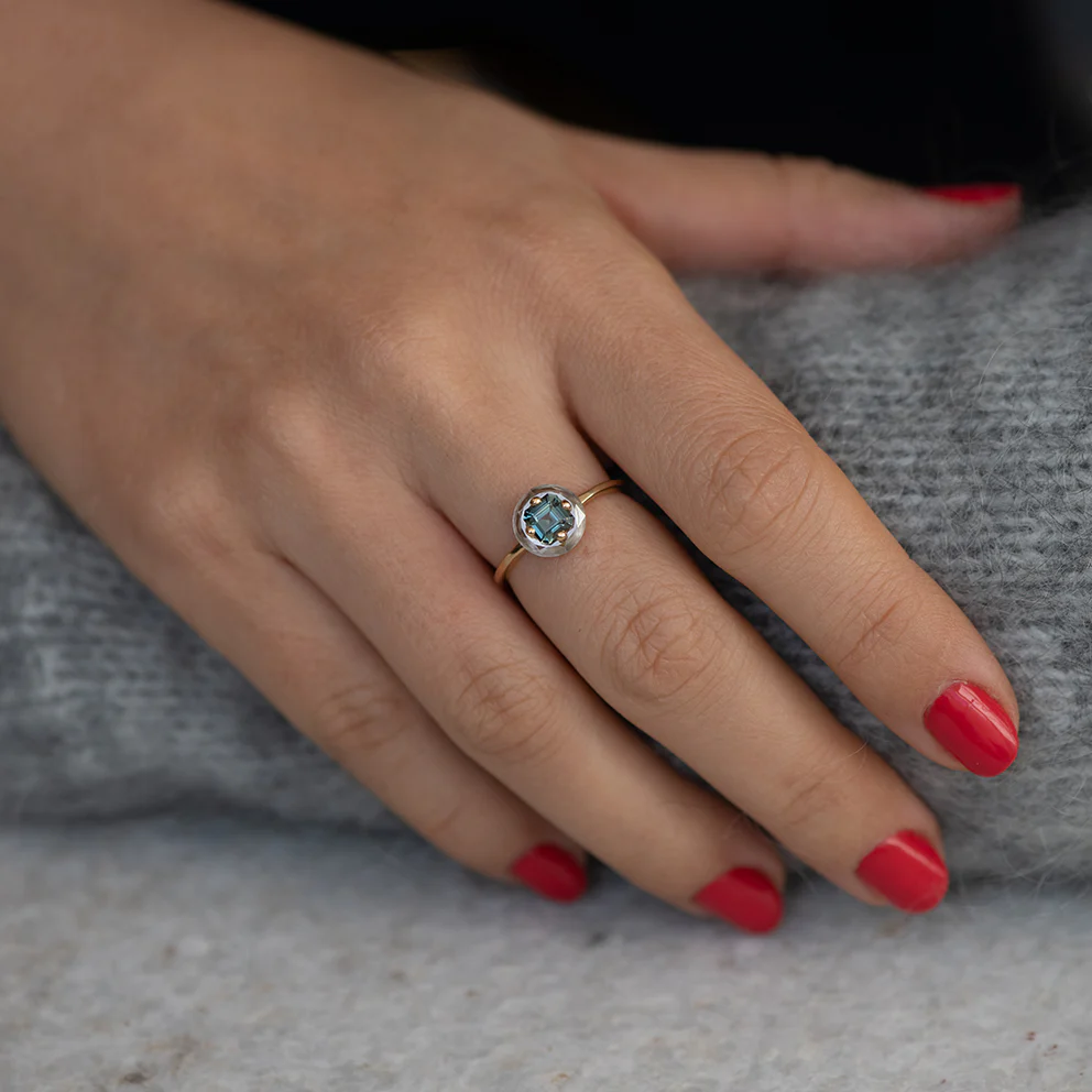 Diamond Sphere Ring with Asscher Cut Teal Sapphire - OOAK - Image 4