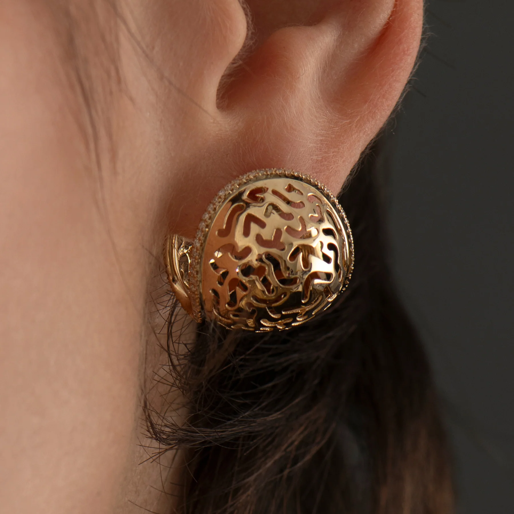 Elliptic Lace Statement Earrings in Solid Gold - Image 4