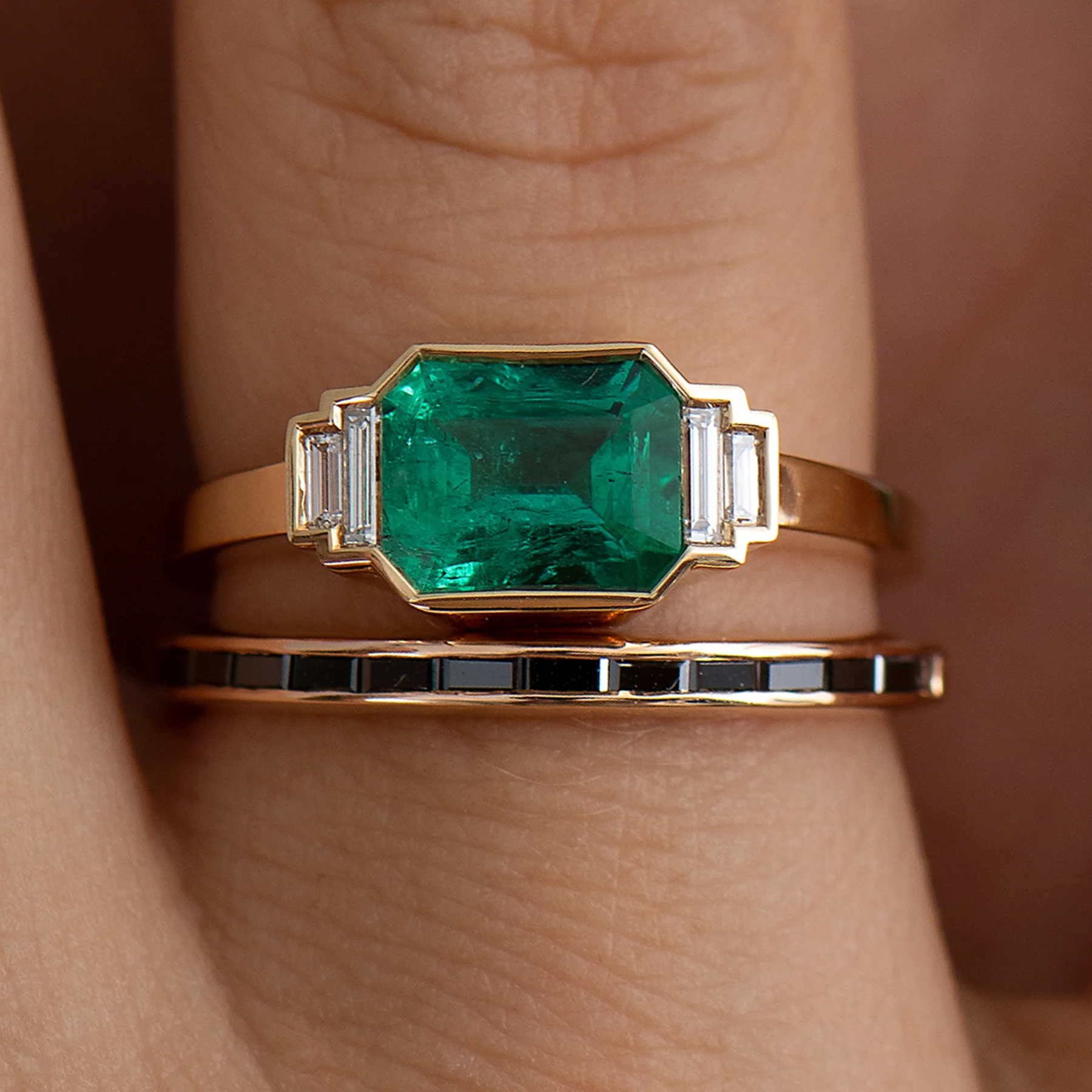Emerald & Black Baguette Diamond Art Deco Wedding Ring Set - Image 2