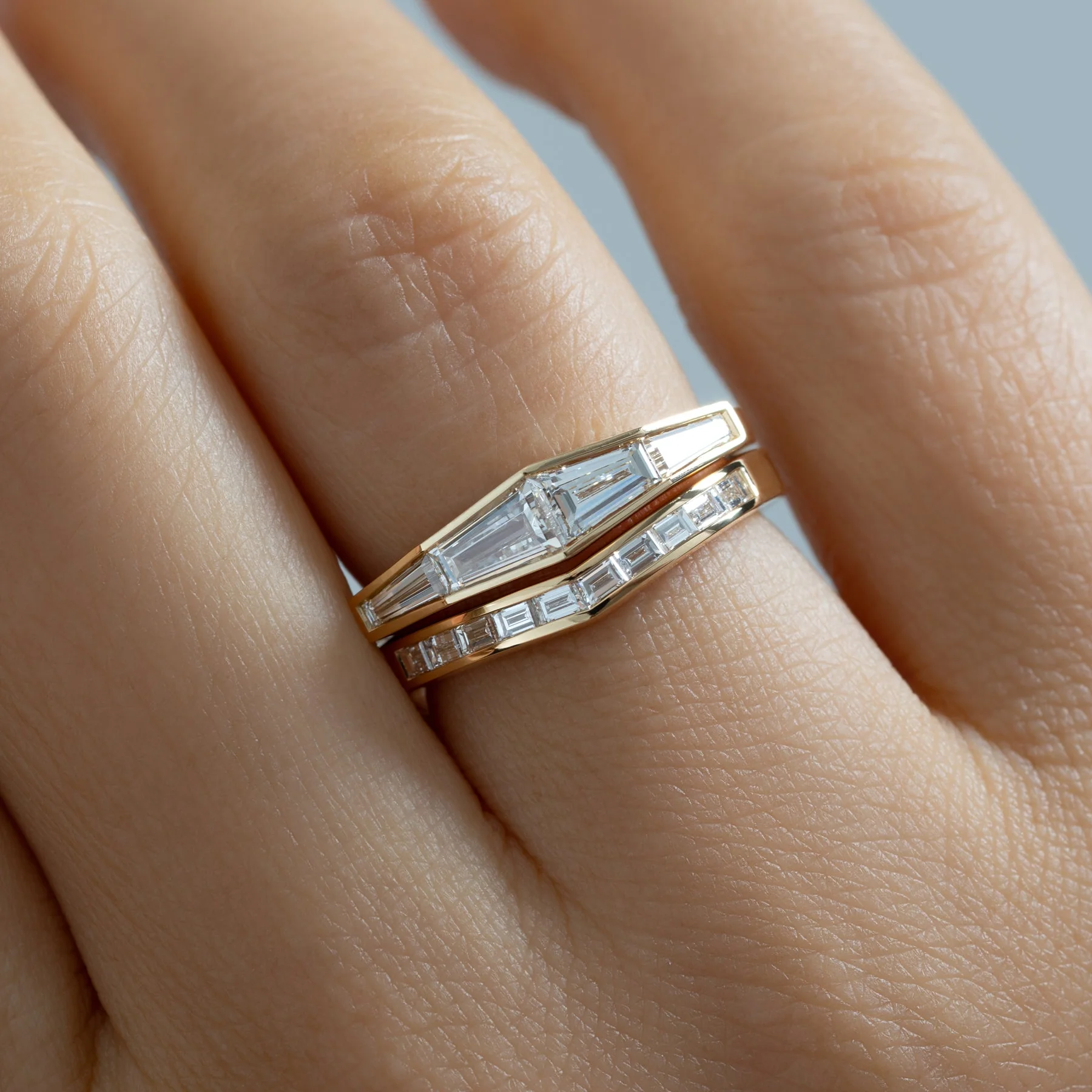 Geometric Baguette Cut Diamond Ring Set - Image 8