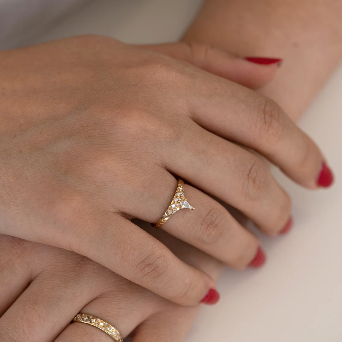 Geometric Band with Diamond Peak - Image 6