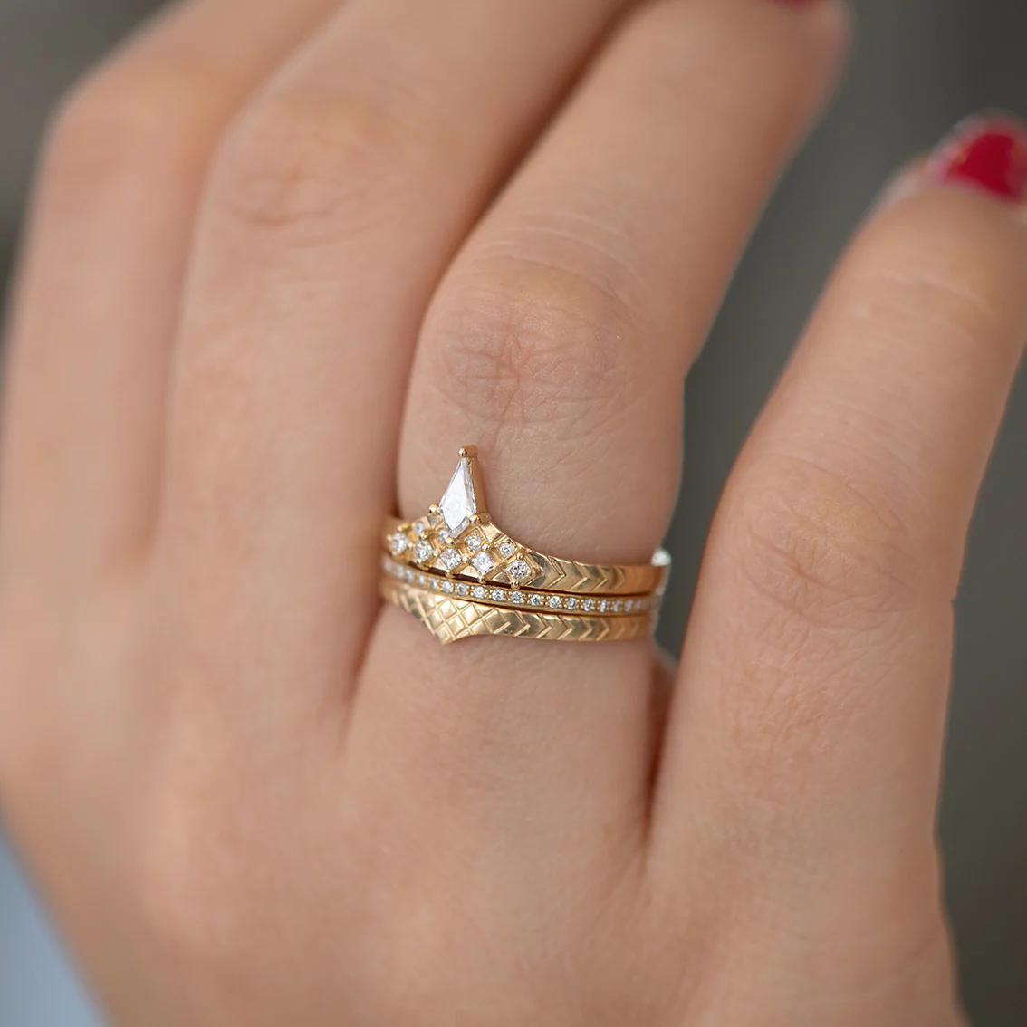 Geometric Band with Diamond Peak - Image 7