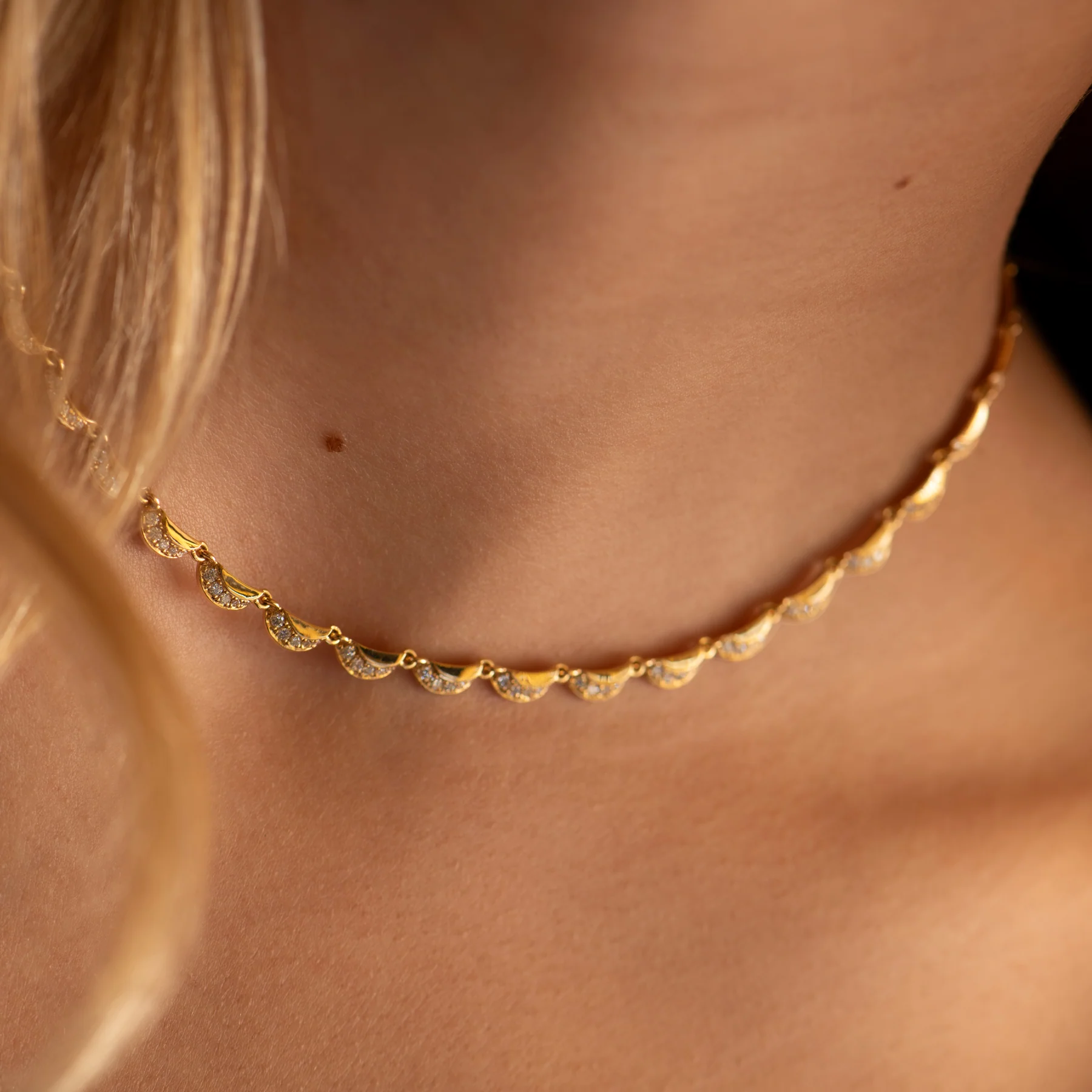 Gold & Diamond Crescent Moon Linked Choker - Image 5