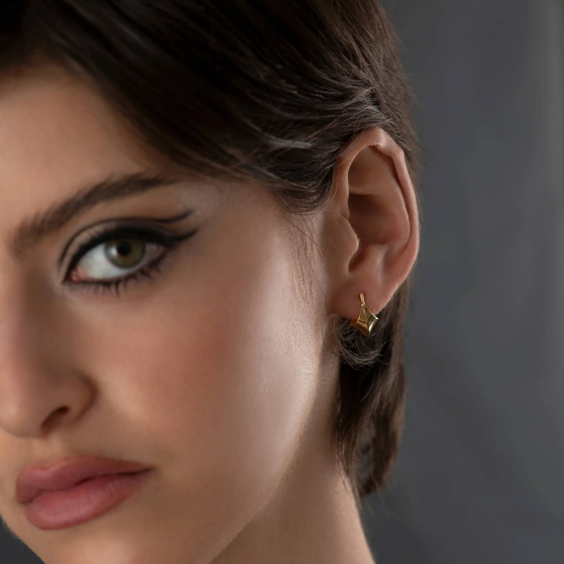 Gold Edgy Huggie Earrings - Image 10