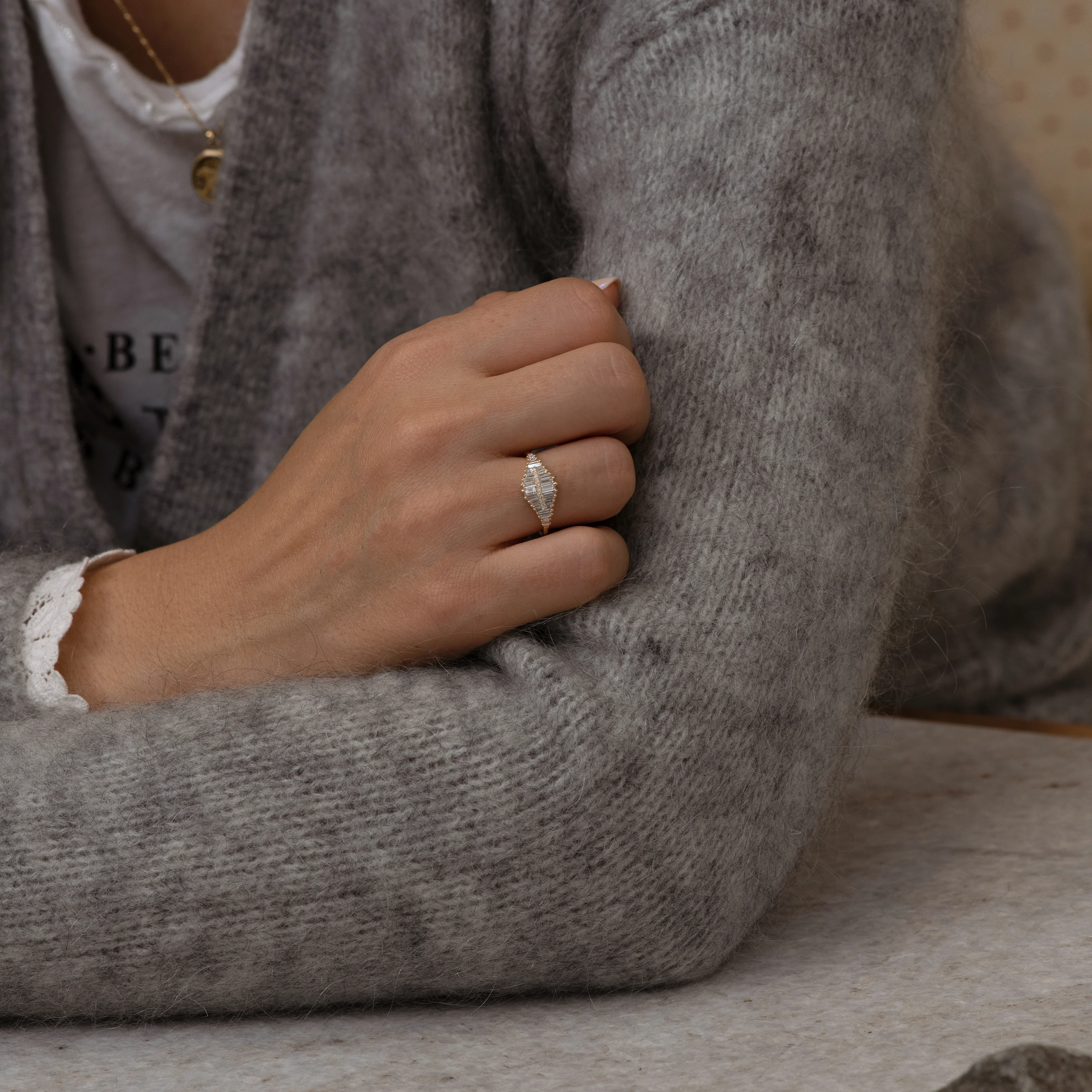 Gradient Diamond Ring with Baguette and Pave Diamonds - Image 8