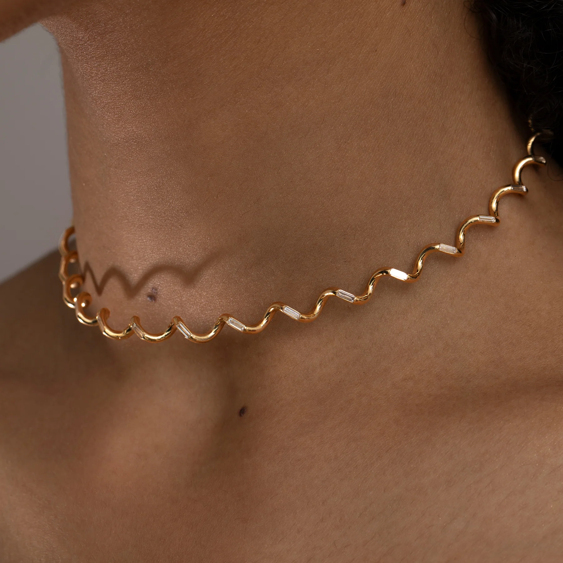 Helix Gold & Baguette Diamond Choker - Image 3
