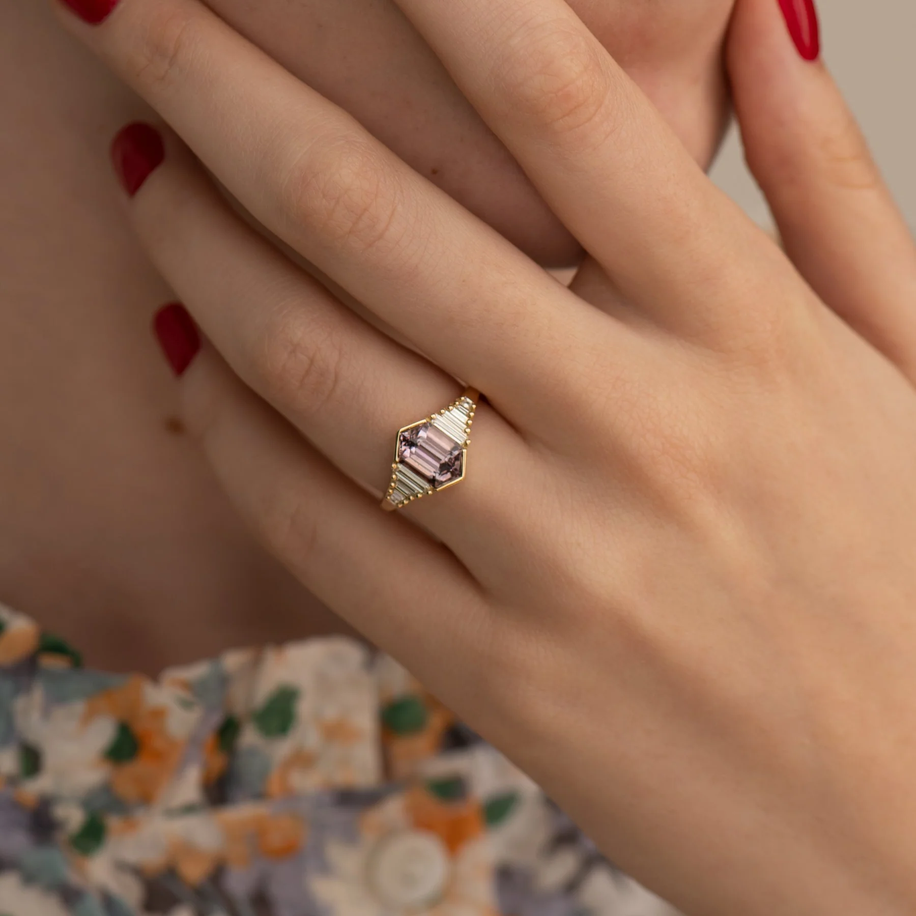Lilac Engagement Ring with an Elongated Hexagon Spinel and Baguette Diamonds - Image 5