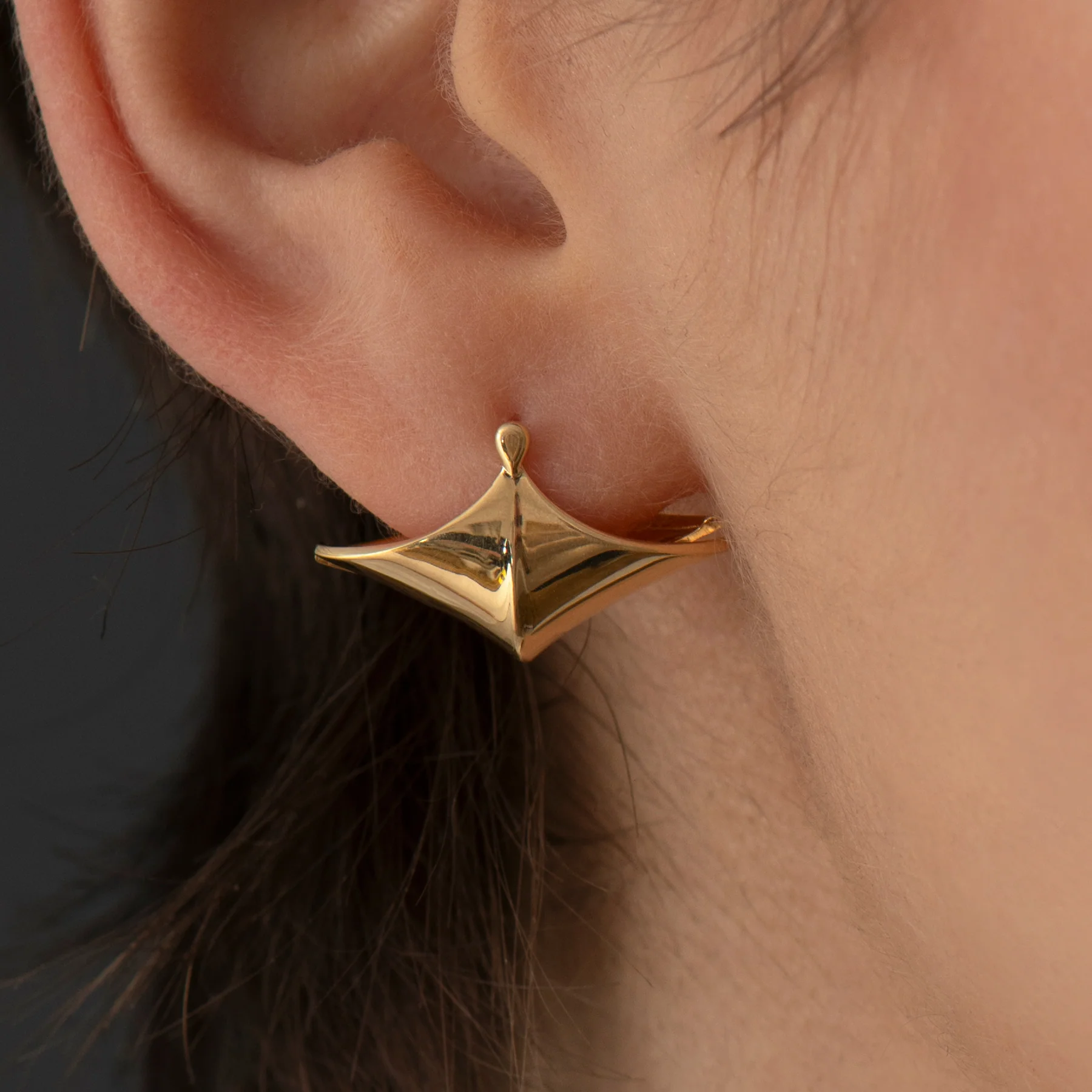 Modern 18K Gold Pointed Wide Huggie Earrings - Image 6