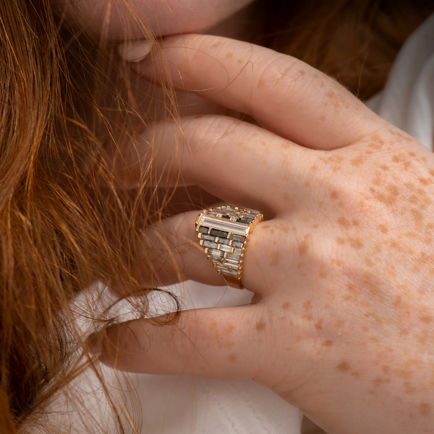 Ombre Engagement Ring with Baguette Cut Diamonds - OOAK - Image 7