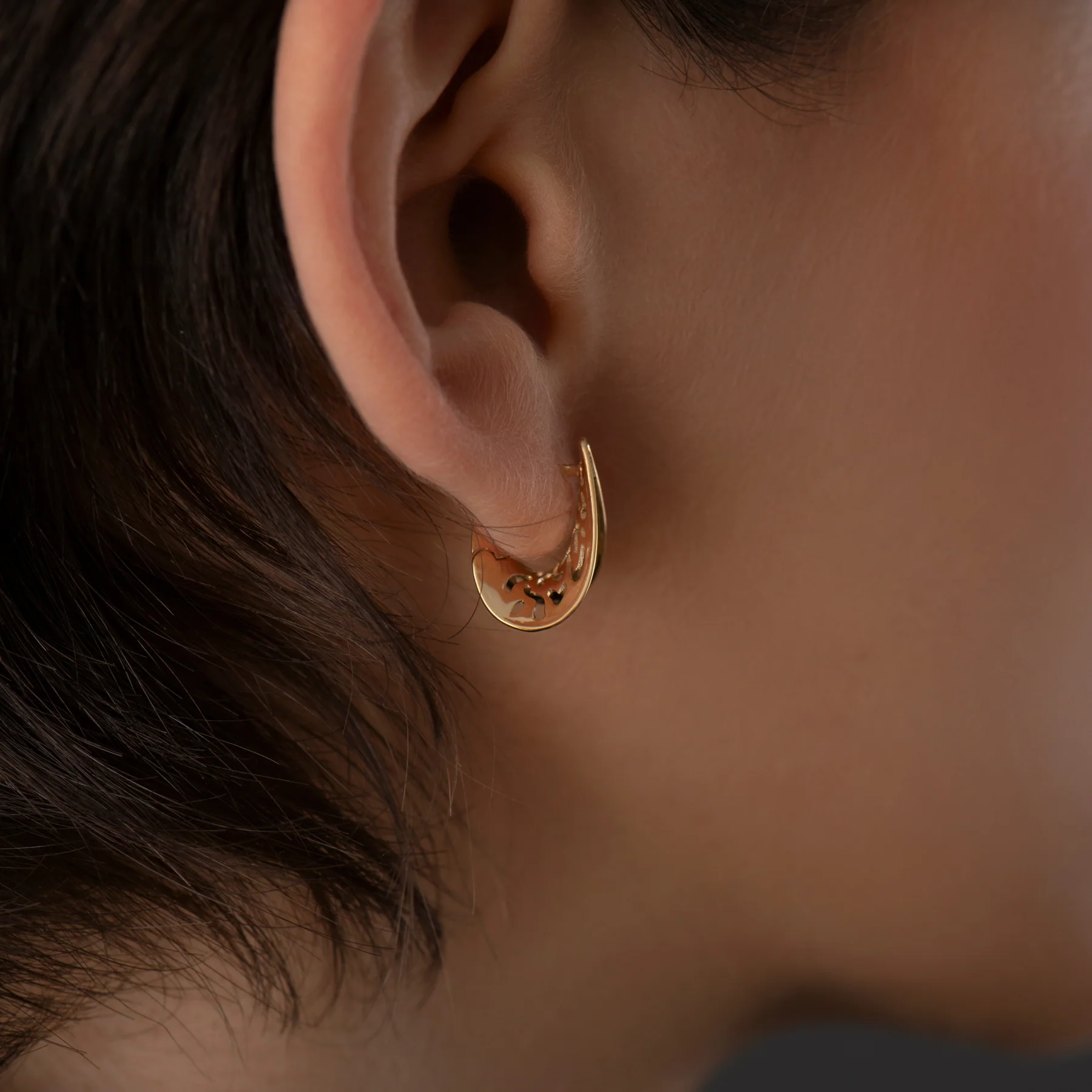Gold Lace Cut Out Hoop Earrings - Image 6