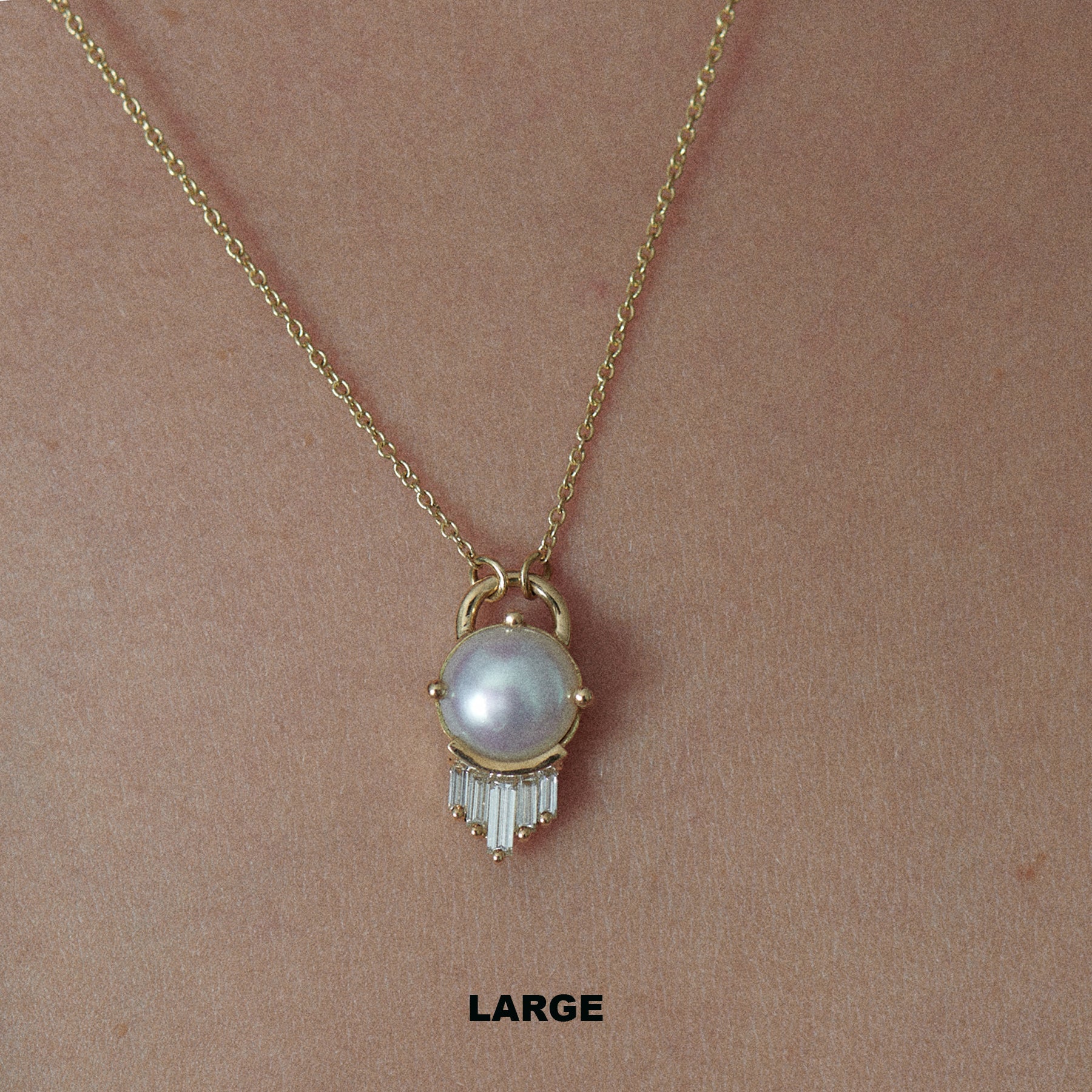 Pearl and Diamond Necklace in Solid Gold - Image 8