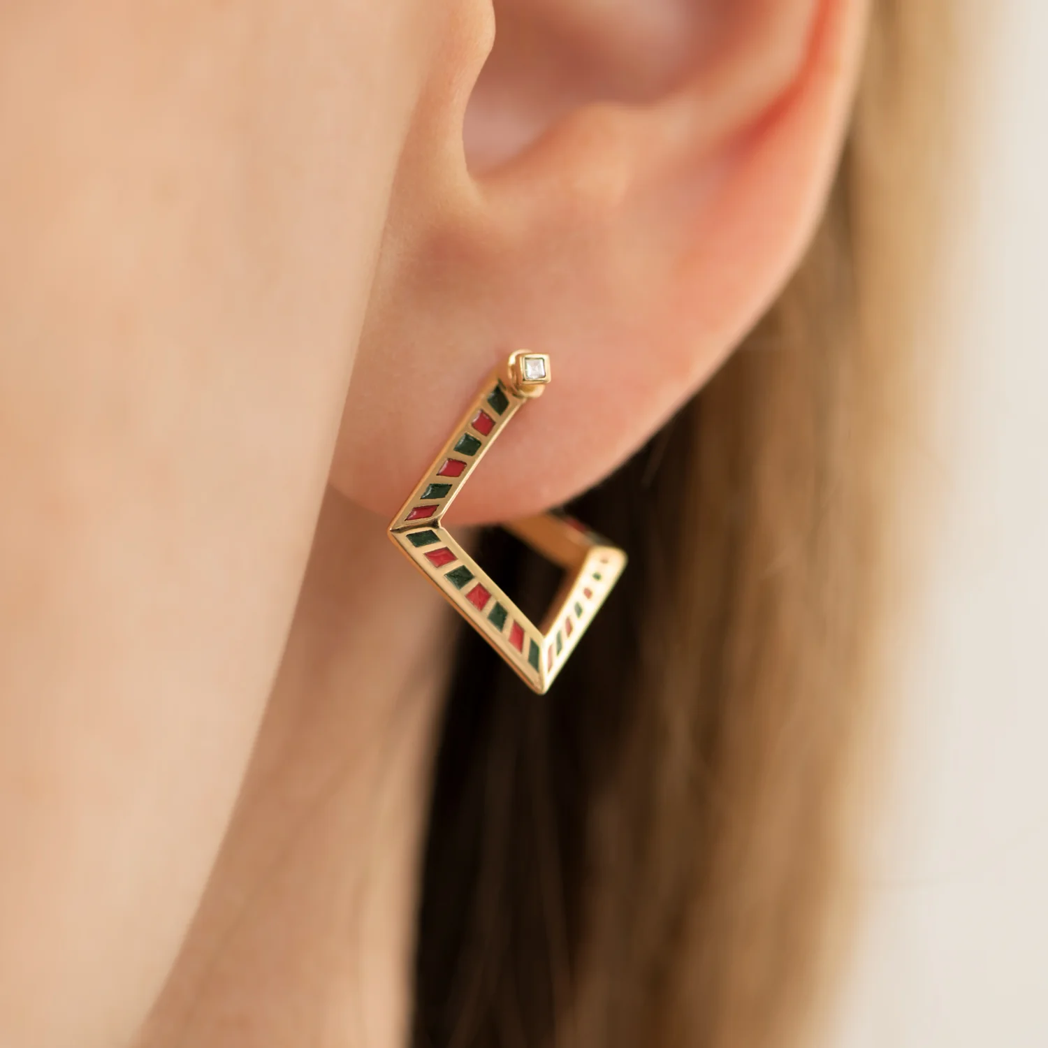 Pentagon Hoop Earrings with a Geometric Pattern - Image 4