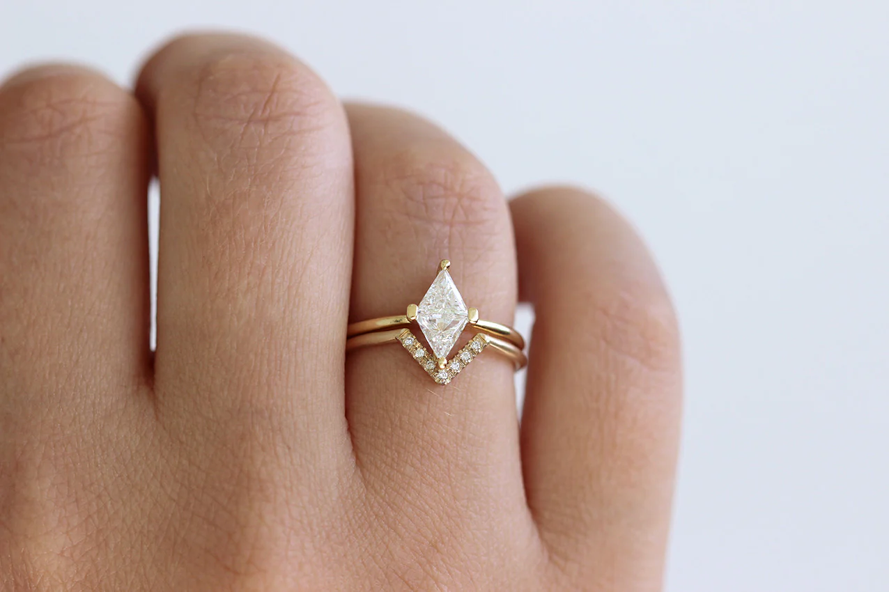 Rhombus Diamond Ring - Image 4