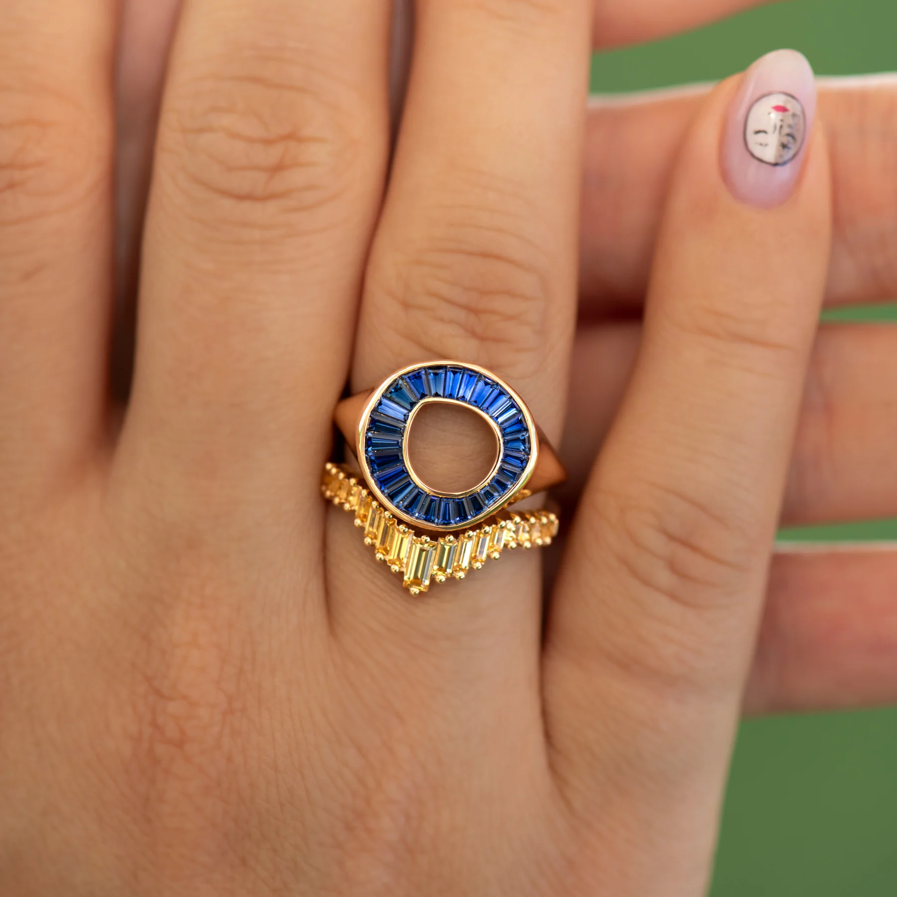 Royal Blue Sapphire Signet Ring - Image 5