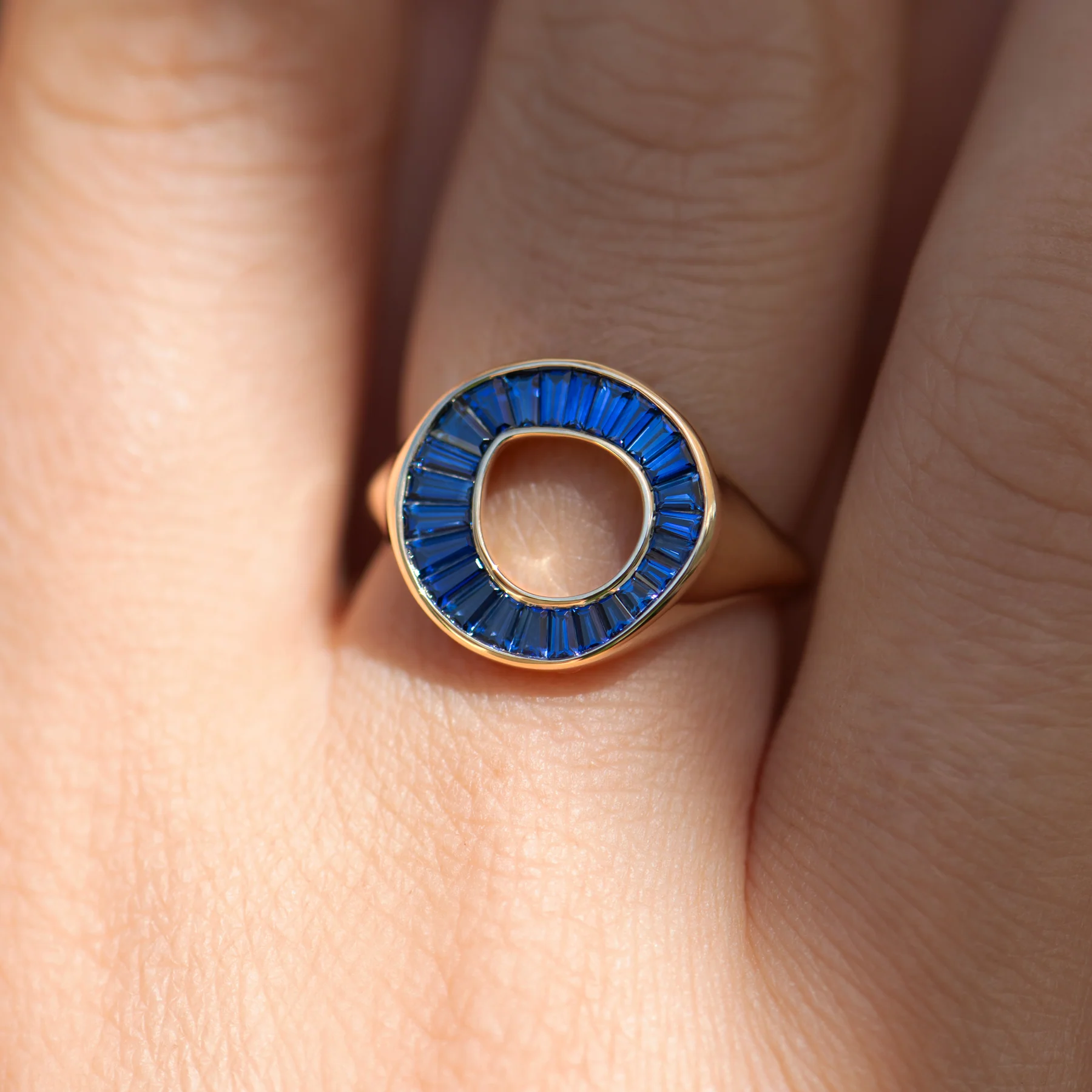 Royal Blue Sapphire Signet Ring - Image 9