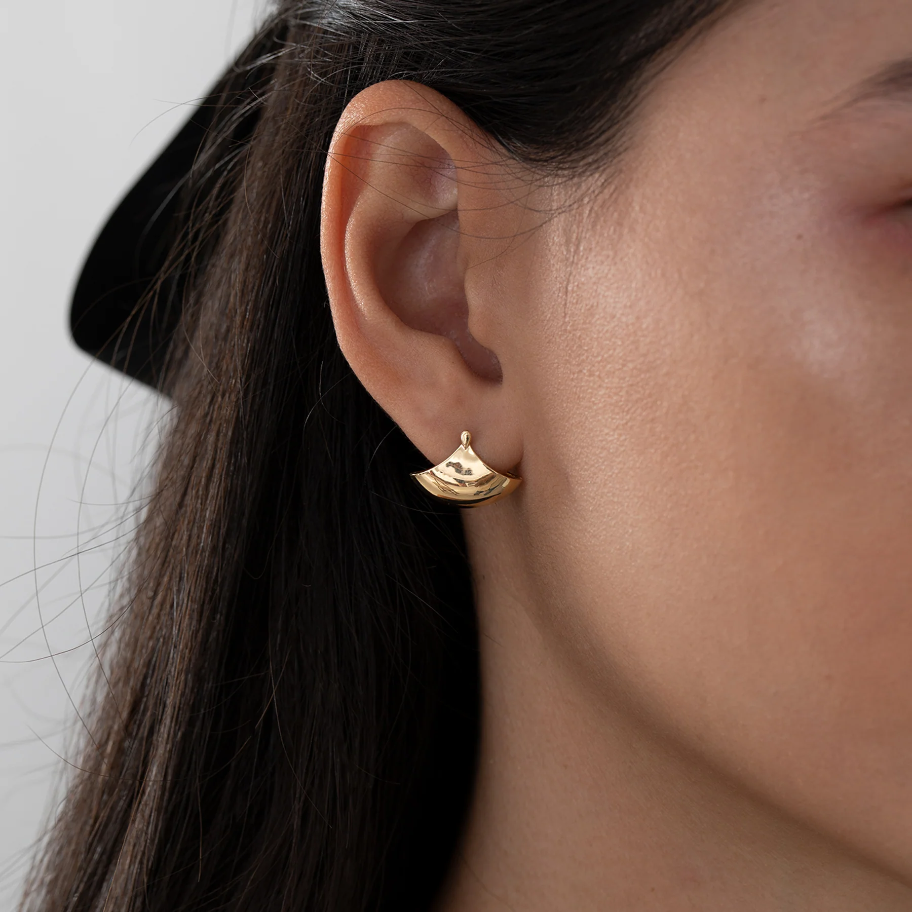 Solid Gold Huggie Fan Earrings - Image 7