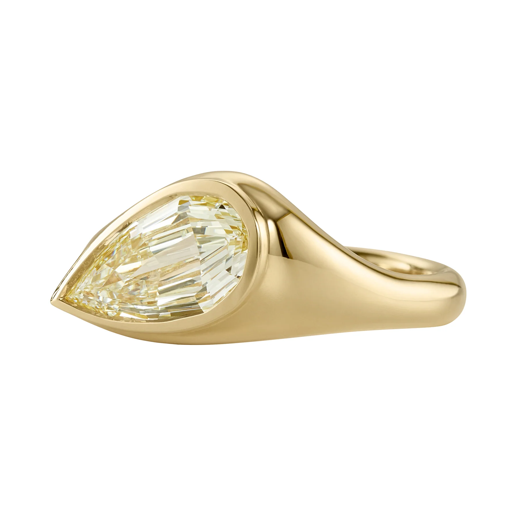 Step Cut Pear Shape Diamond Solitaire Ring - Image 2
