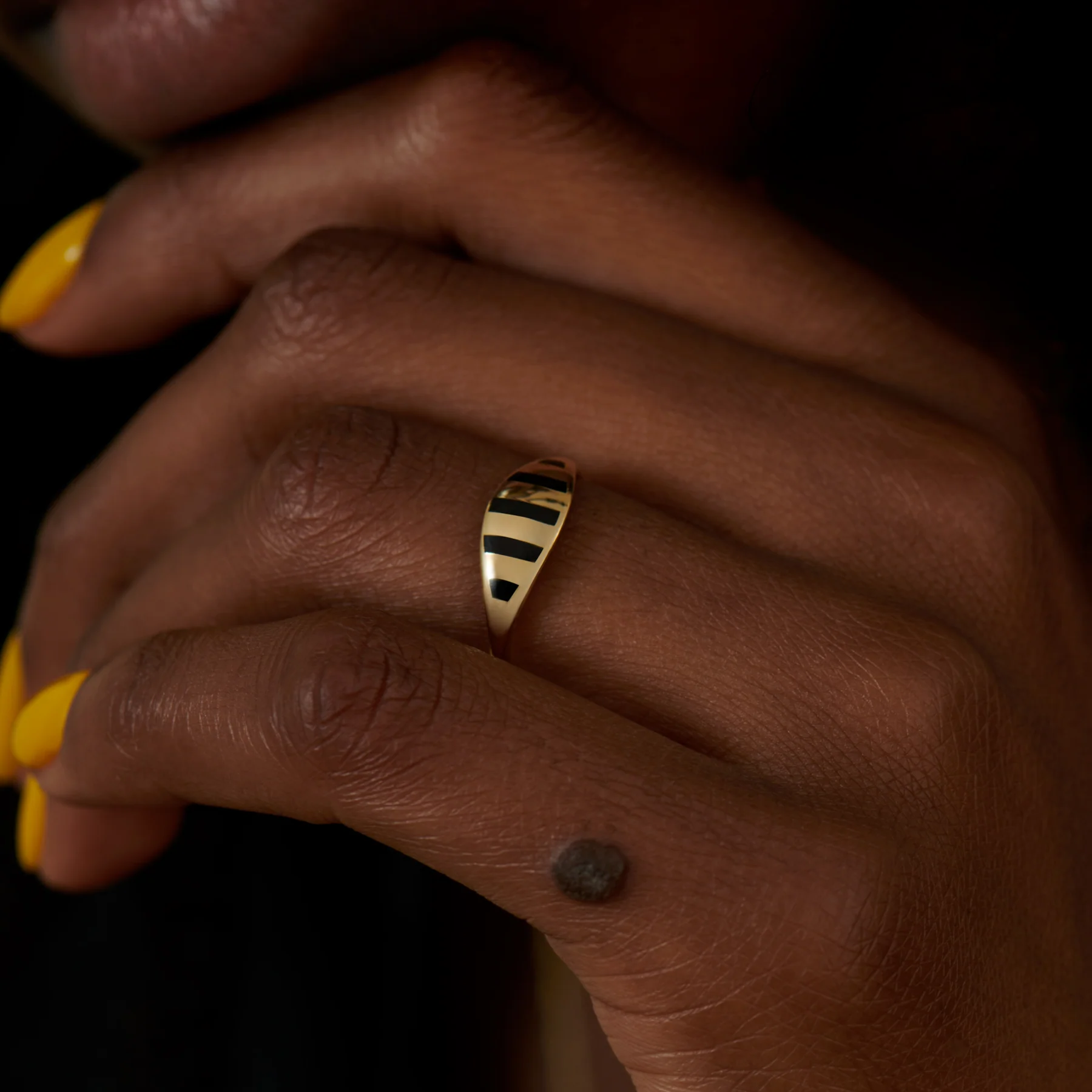 Stria Gold and Black Enamel Ring - Image 2