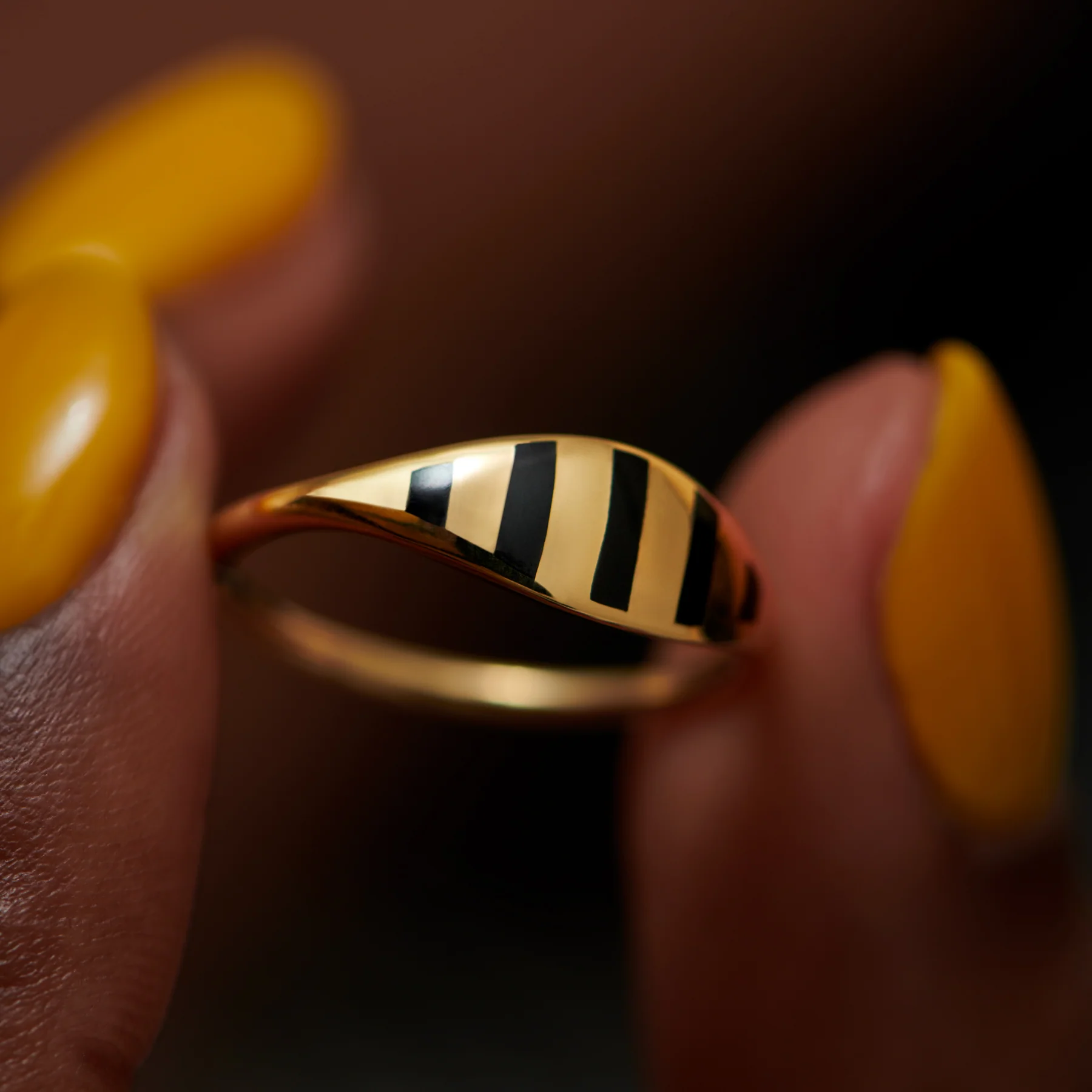 Stria Gold and Black Enamel Ring - Image 3