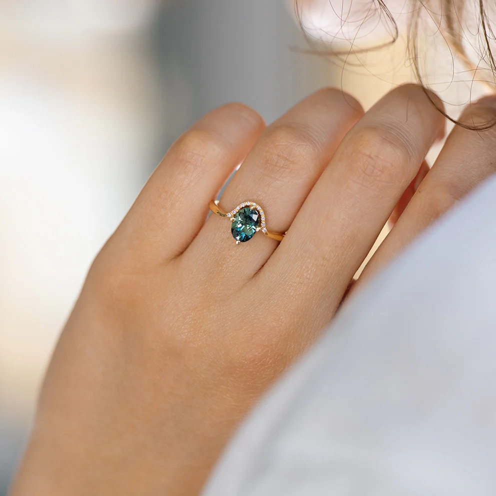 Teal Sapphire Engagement Ring - One Carat - Image 7