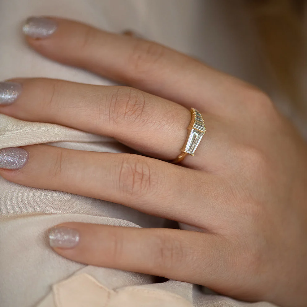 Trapeze Diamond Engagement Ring - OOAK Ring - Image 3