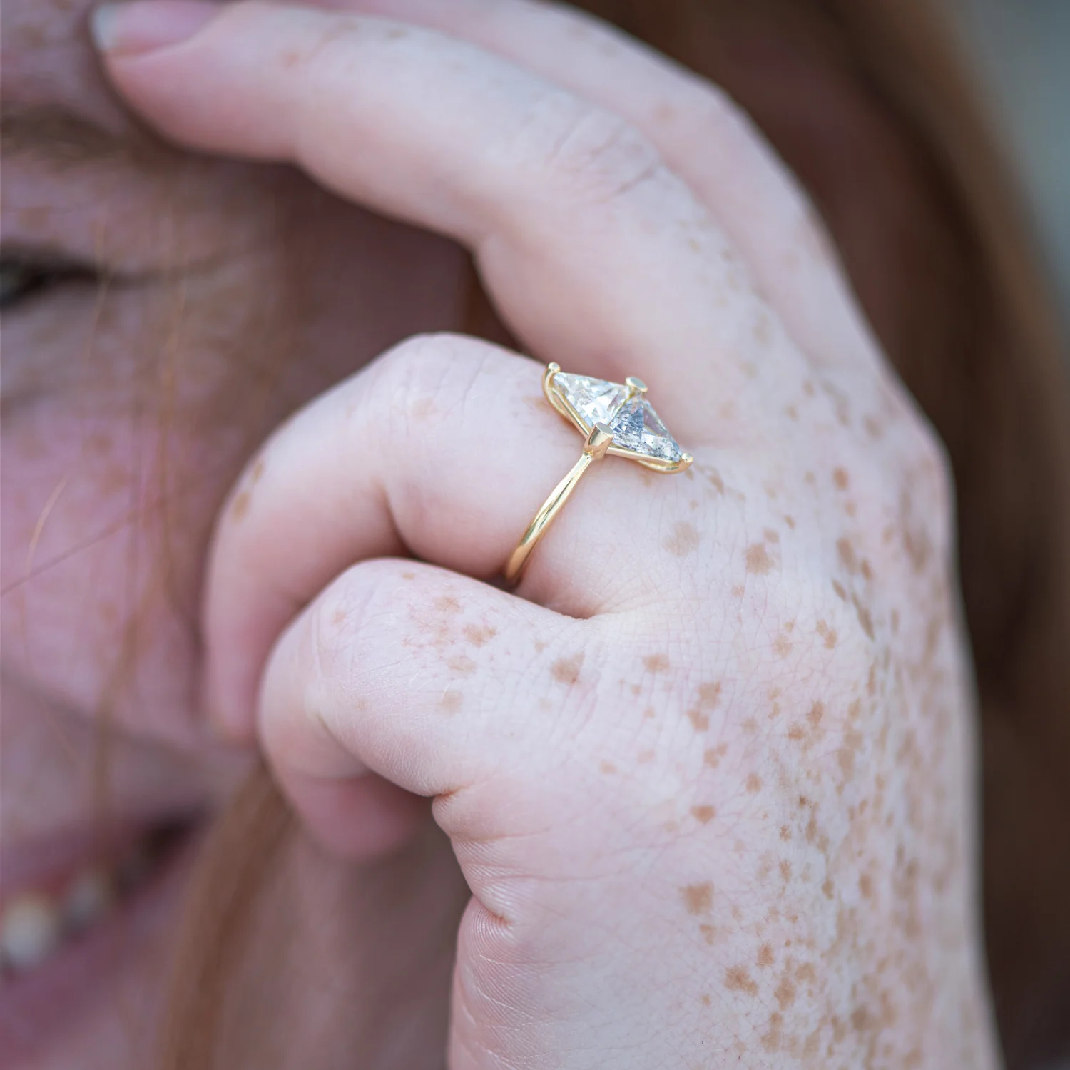 Two Tone Diamond Rhombus Engagement Ring - White and Grey Trillions - Image 5