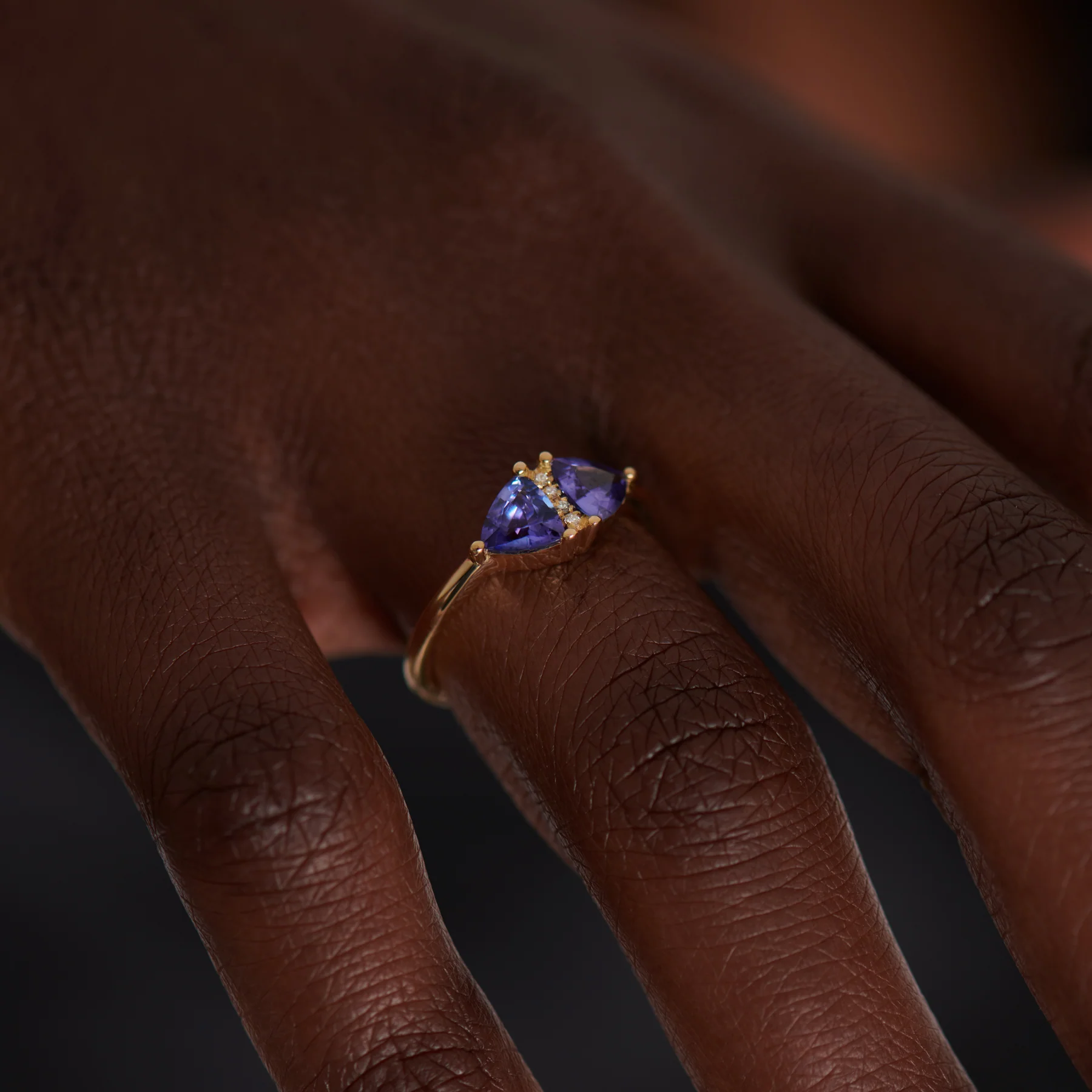 Vintage Style Engagement Ring with Trillions and Brilliant Diamonds - Image 2
